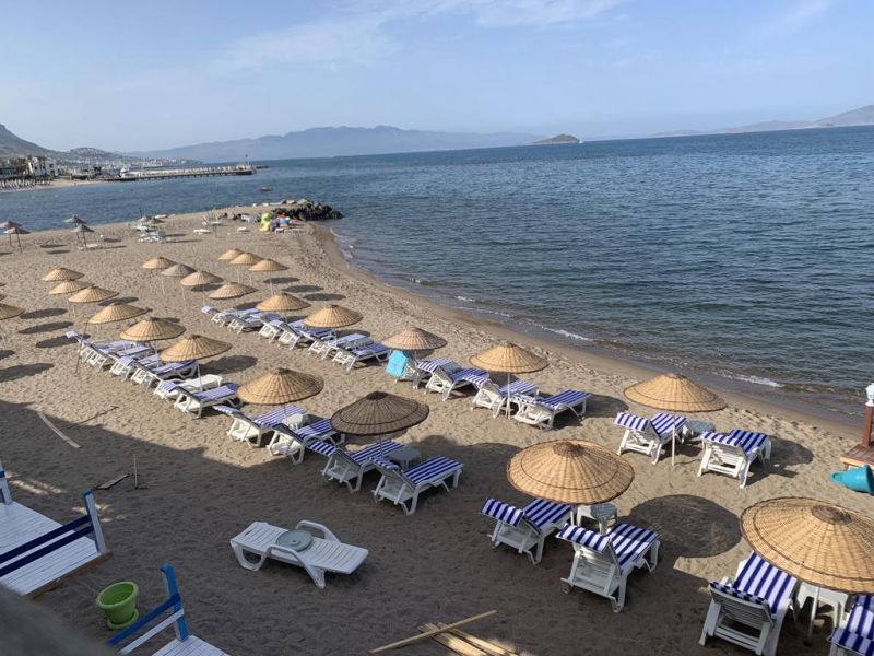 Maira Beach Hotel 3*