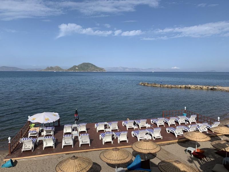 Maira Beach Hotel 3*