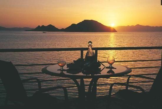 Maira Beach Hotel 3*