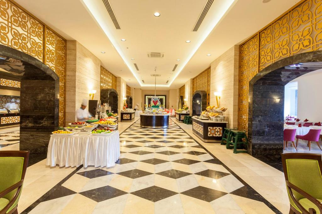 Melas Lara Hotel 5*