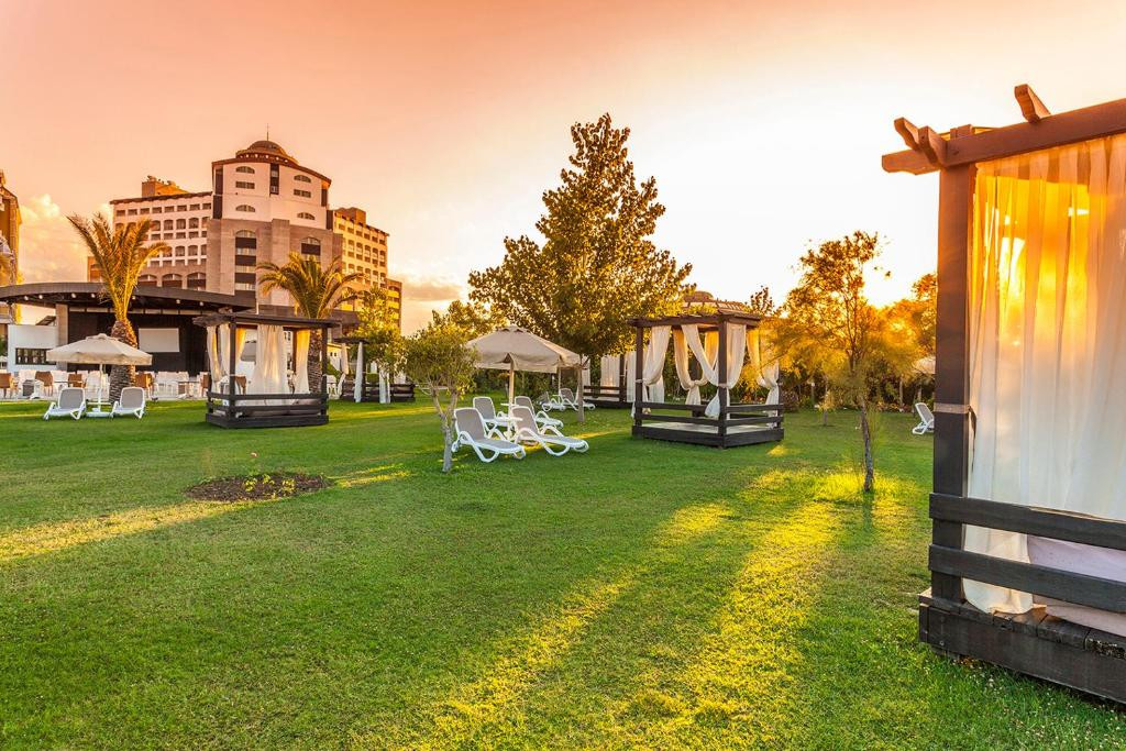 Melas Lara Hotel 5*