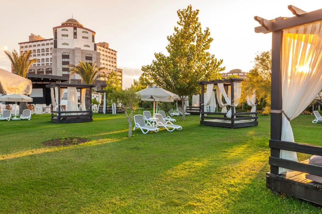 Melas Lara Hotel 5*