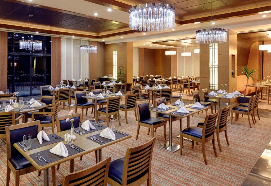 Mercure Istanbul Altunizade 4*