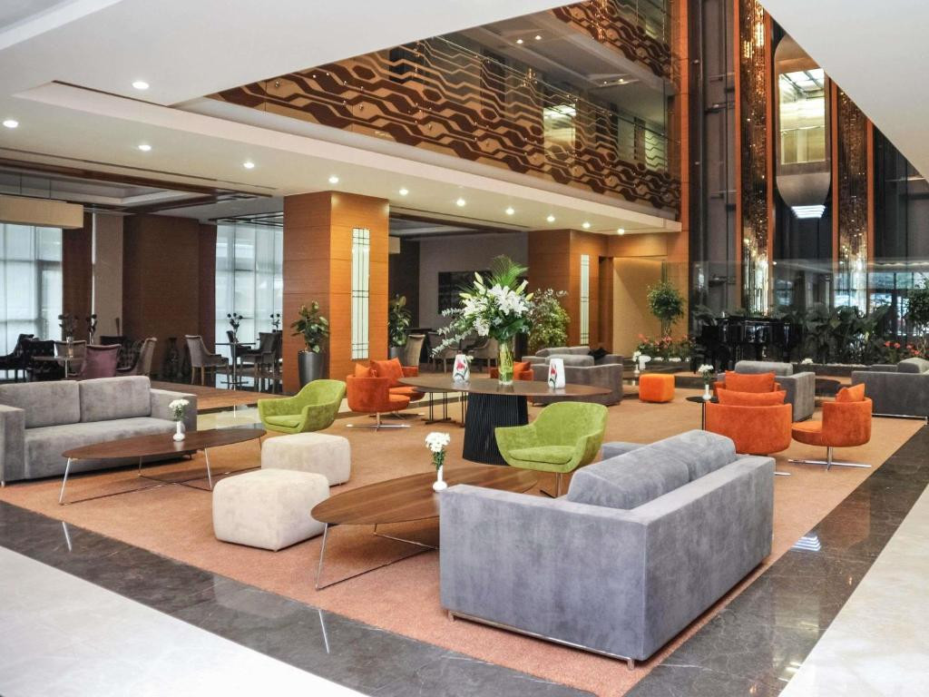 Mercure Istanbul Altunizade 4*