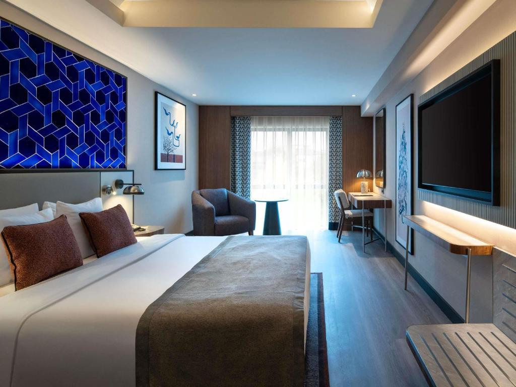Mercure Istanbul Altunizade 4*