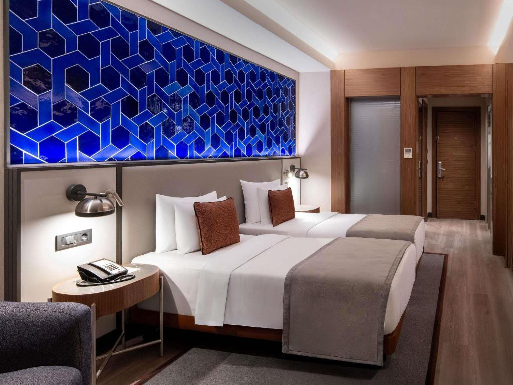 Mercure Istanbul Altunizade 4*