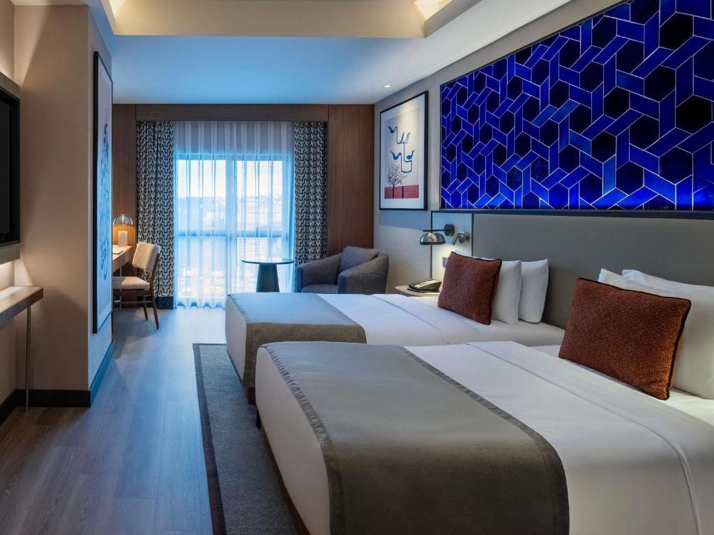 Mercure Istanbul Altunizade 4*