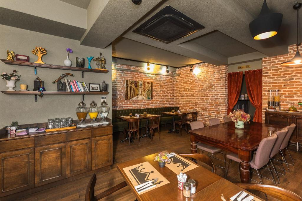 Meroddi Galata Mansion 4*