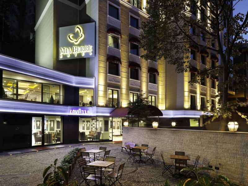 Mia Berre Hotels 4*