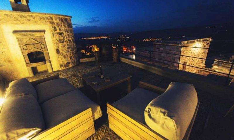 Millstone Cave Suites Hotel 4*