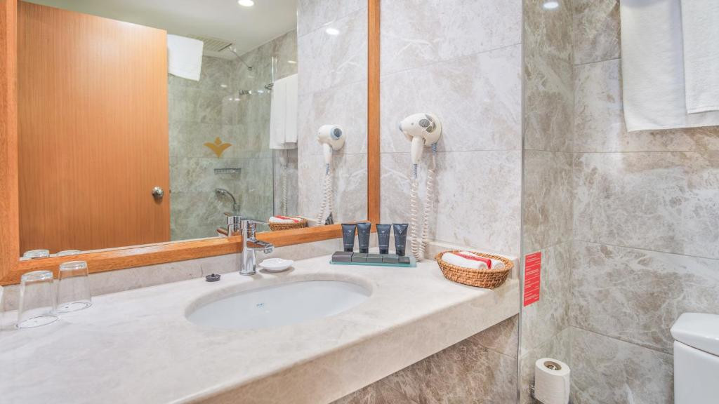 Miramare Queen Hotel 5*