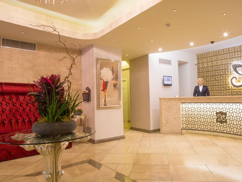 Mood Design Suites 3*