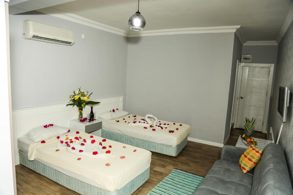 More Hotel 3*
