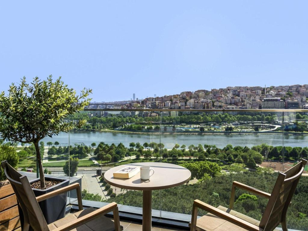 Movenpick Istanbul Hotel Golden Horn 5*