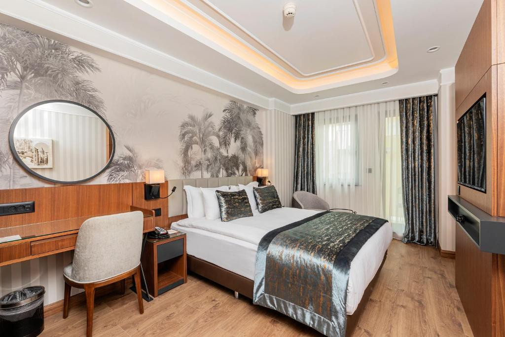 Mukarnas Pera Hotel 4*