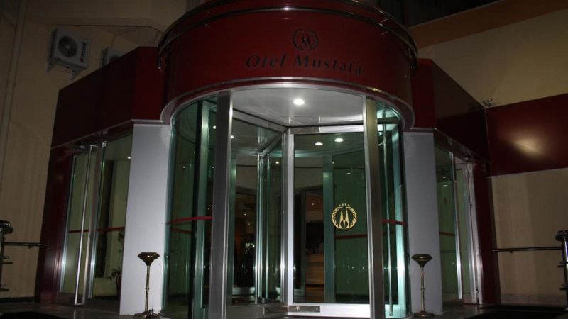 Mustafa 4*
