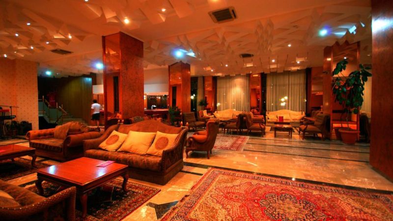 Mustafa 4*