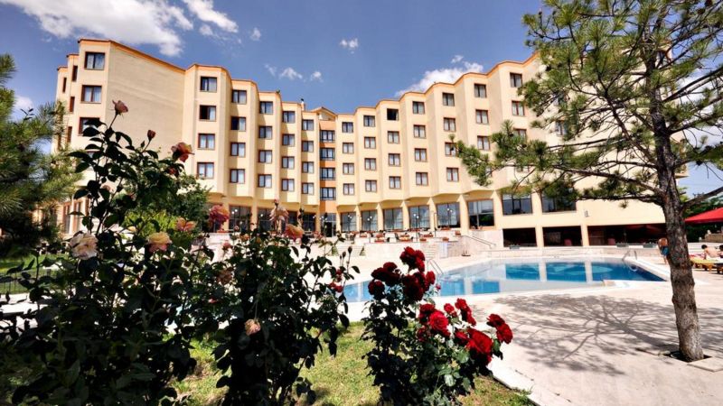 Mustafa 4*
