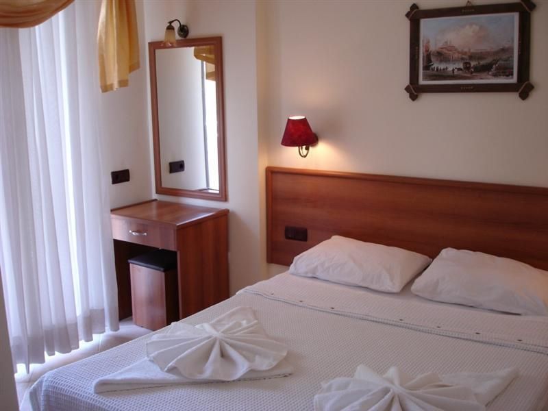Mutlu Apart 3*