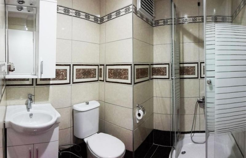 North Point 3*
