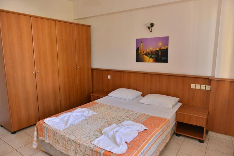 Orange Garden Apt 3*
