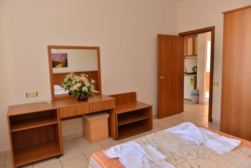 Orange Garden Apt 3*