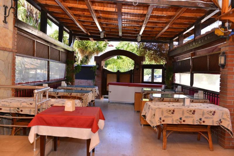 Orange Garden Apt 3*