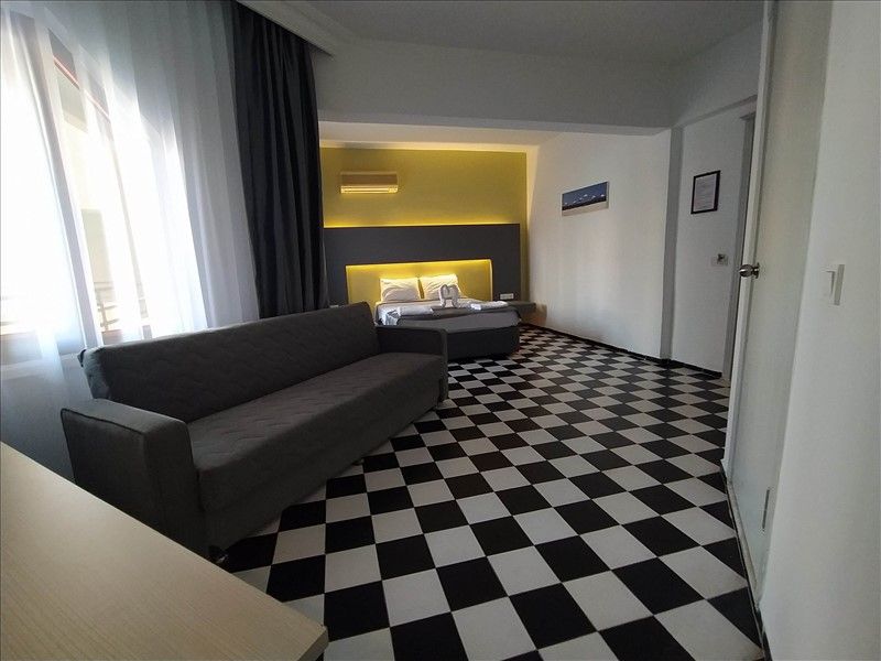 Orient Suite 3*