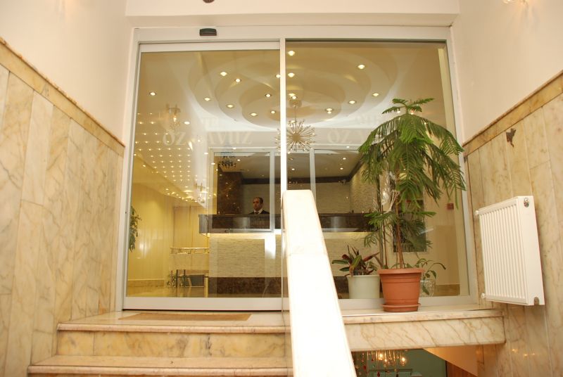 Oz Yavuz Hotel 2*