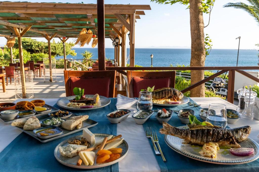 Anadolu Hotels Didim Club (Ex. Adrina Beach Resort) 5*