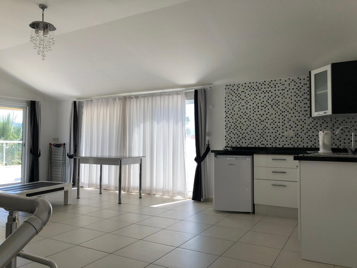 Pasham Beach Villa Residence 4*