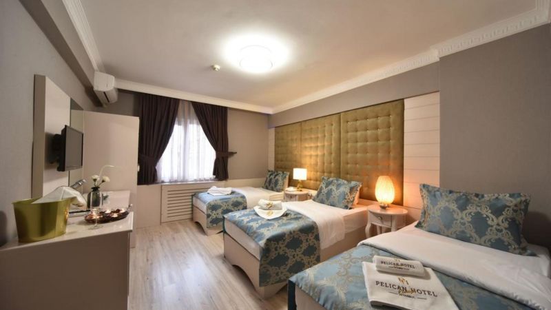 Pelican House Hotel 3*