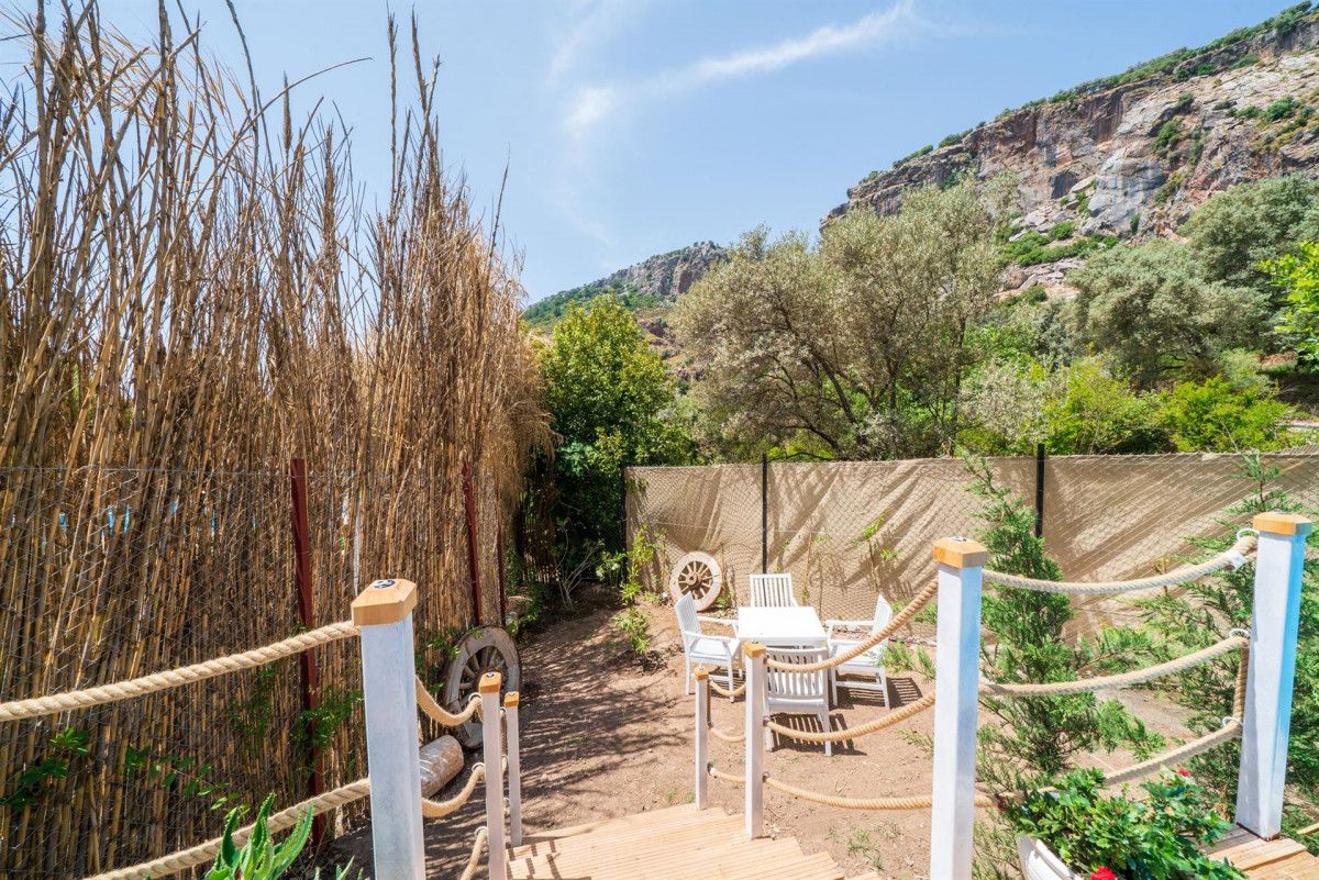 Pure Life Villa 3*