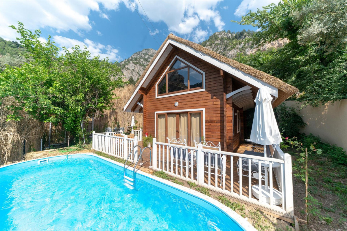 Pure Life Villa 3*