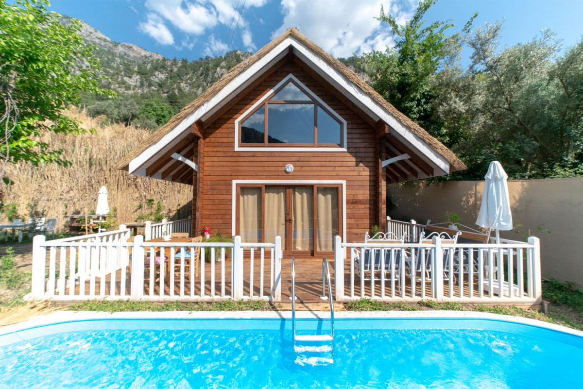 Pure Life Villa 3*