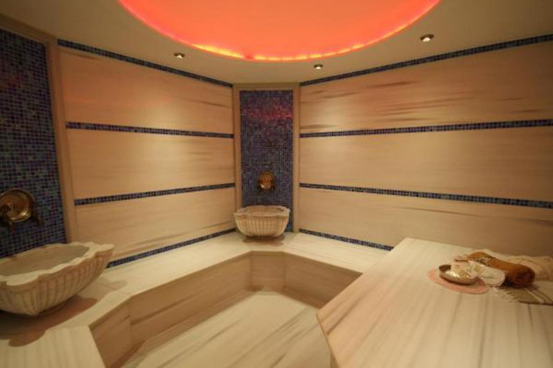 Q Hotel Old City 3*