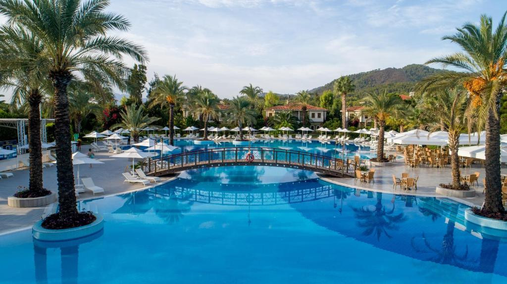 Rai Premium Tekirova (Ex. Queens Park Tekirova) 5*