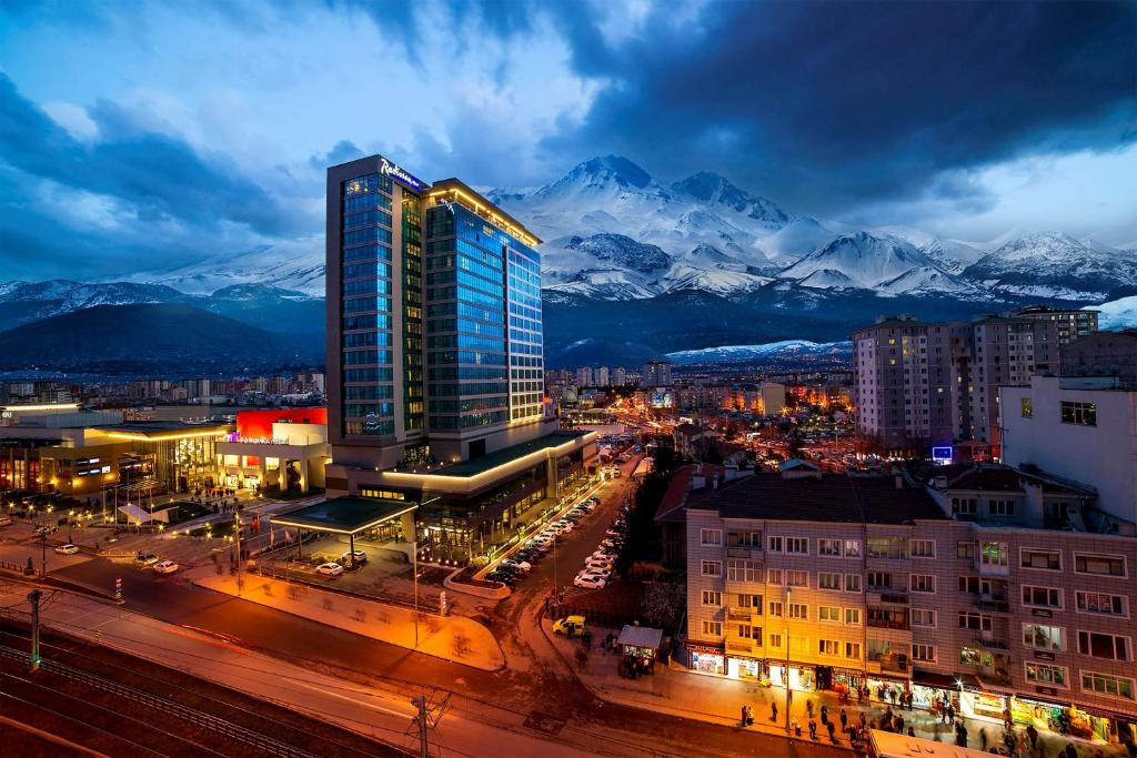 Radisson Blu Kayseri 5*
