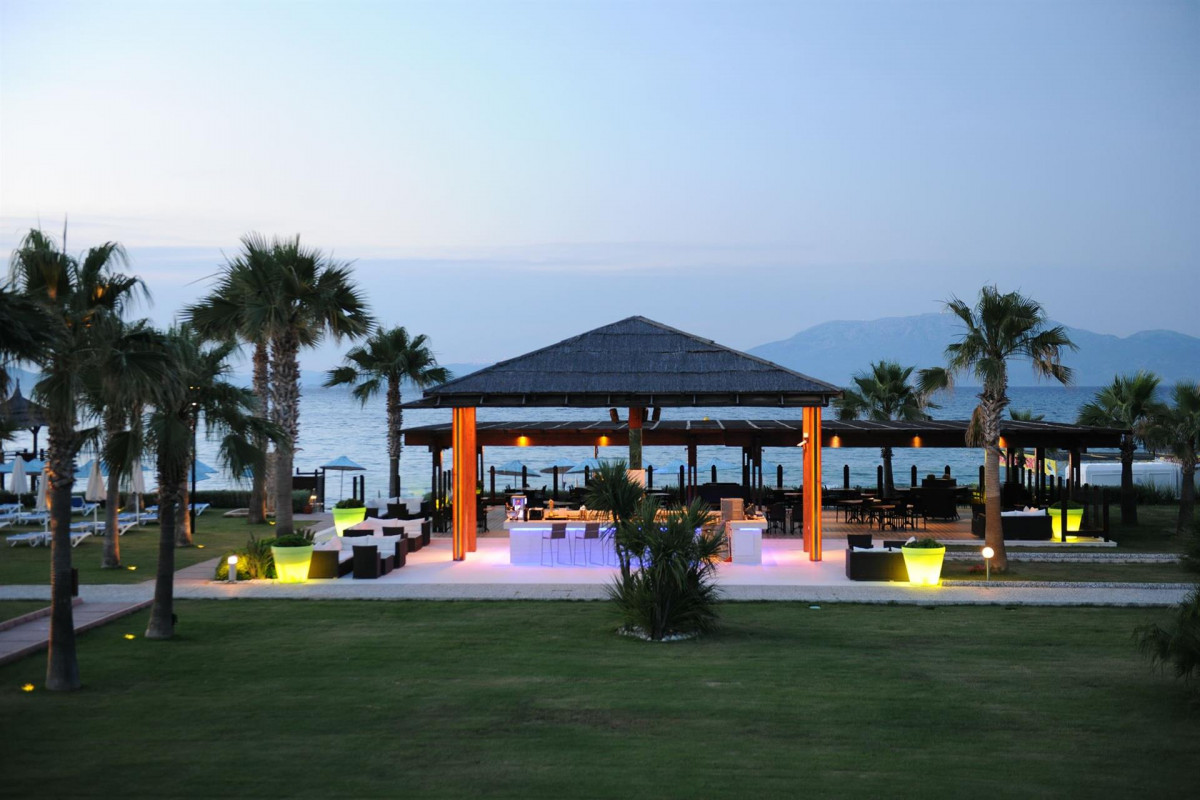 Radisson Blu Resort & Spa 5*