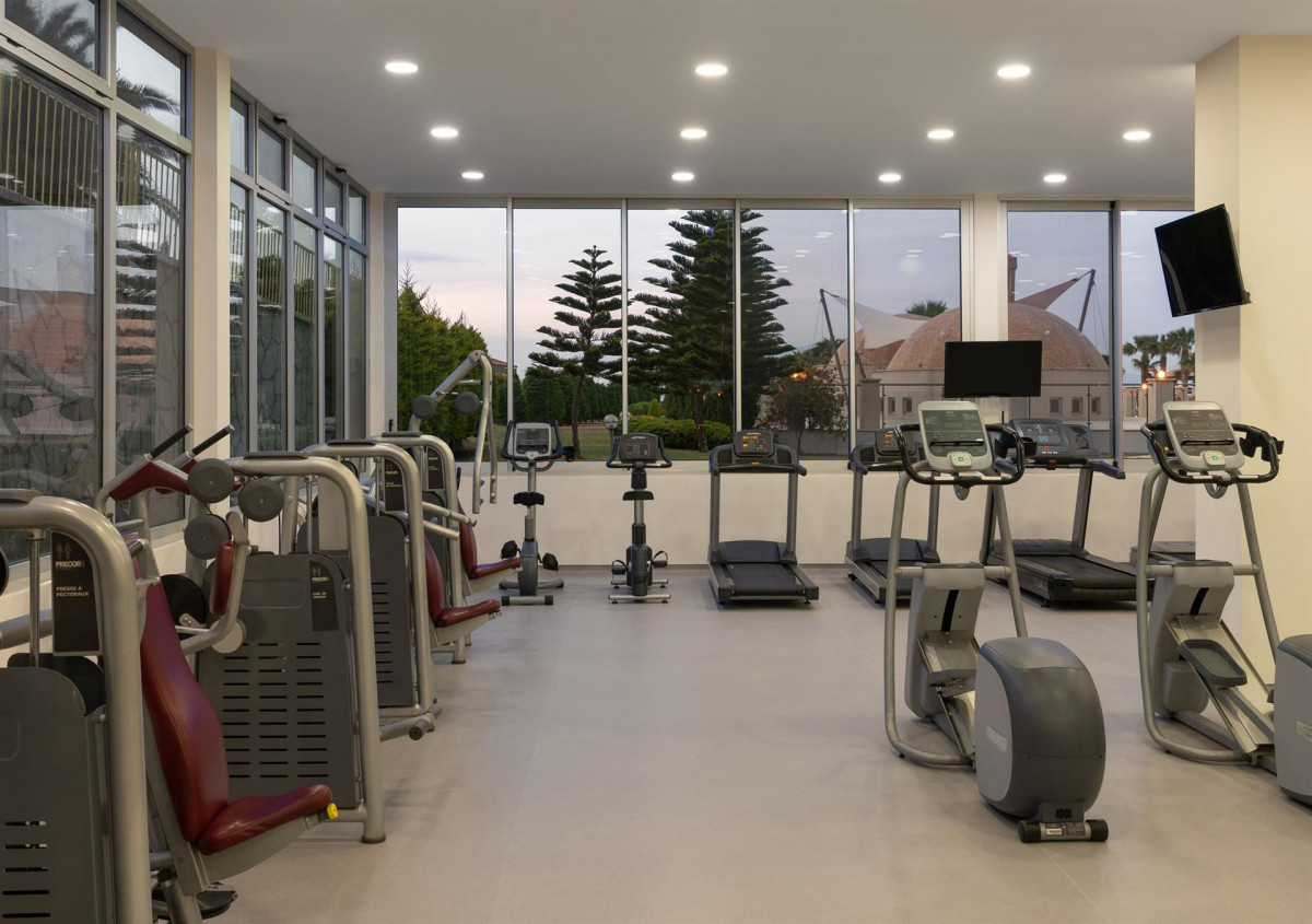 Radisson Blu Resort & Spa 5*
