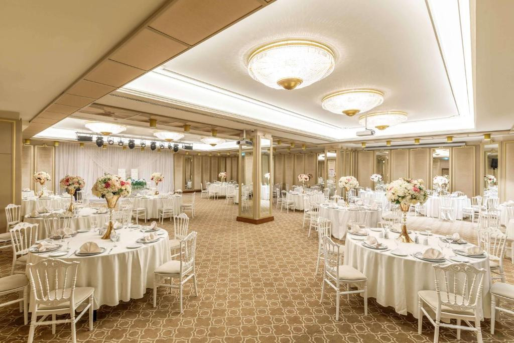 Ramada By Wyndham Istanbul Golden Horn 4*