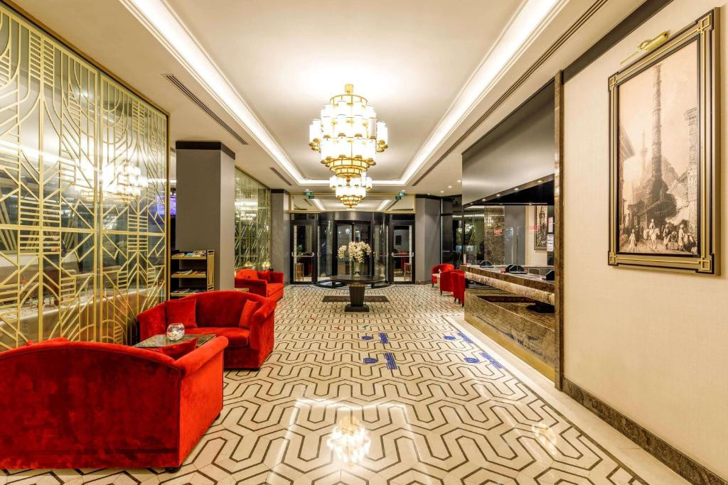 Ramada By Wyndham Istanbul Golden Horn 4*