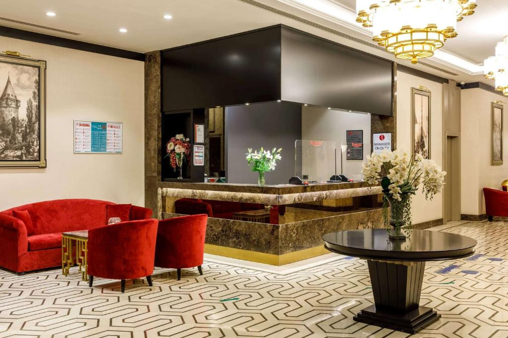 Ramada By Wyndham Istanbul Golden Horn 4*