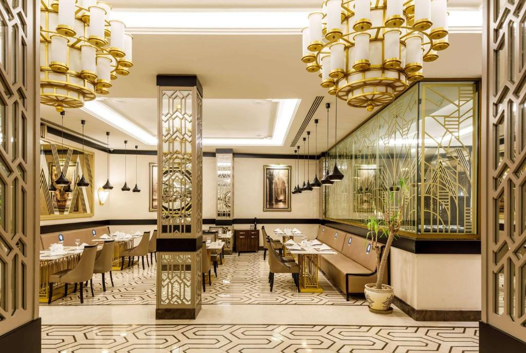 Ramada By Wyndham Istanbul Golden Horn 4*
