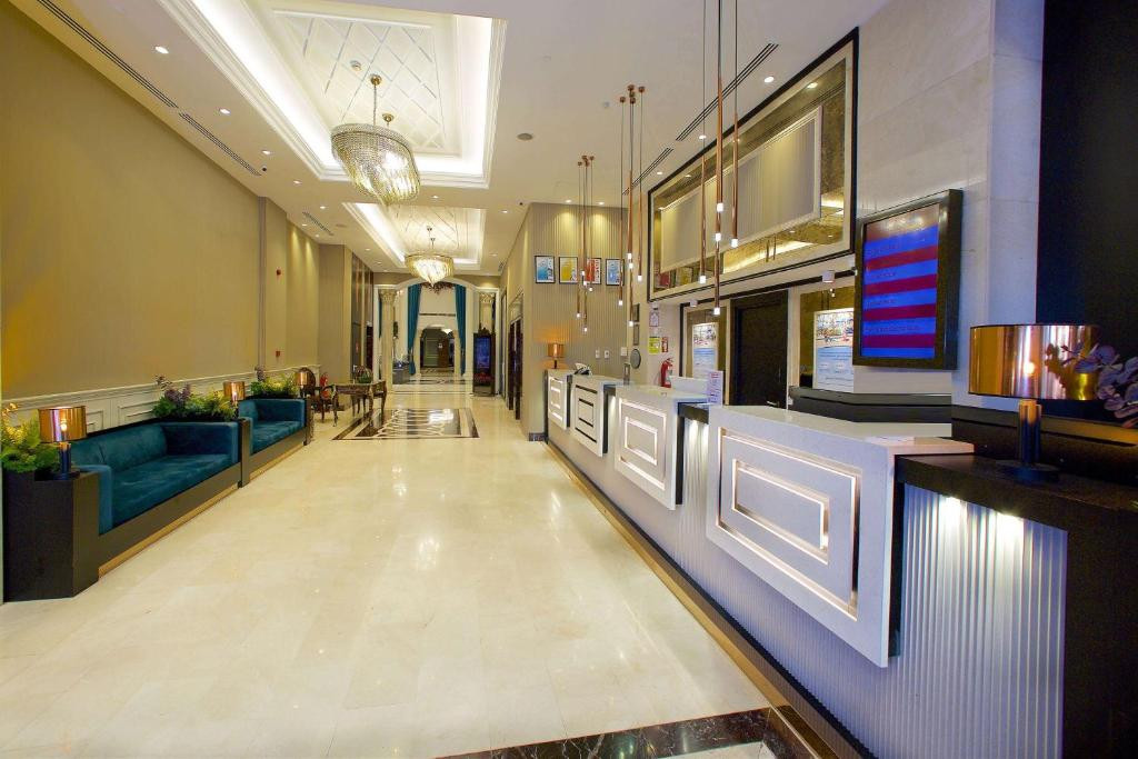 Ramada Hotel & Suites Merter 5*