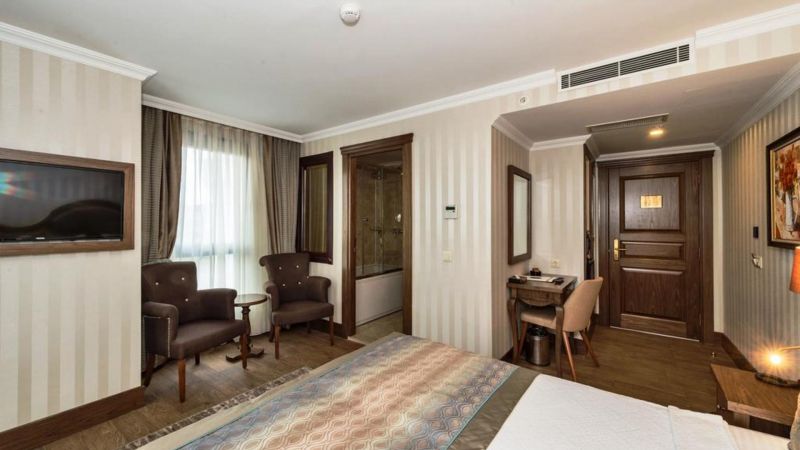 Realstar Hotel 4*