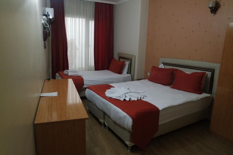 Reydel Hotel 2*