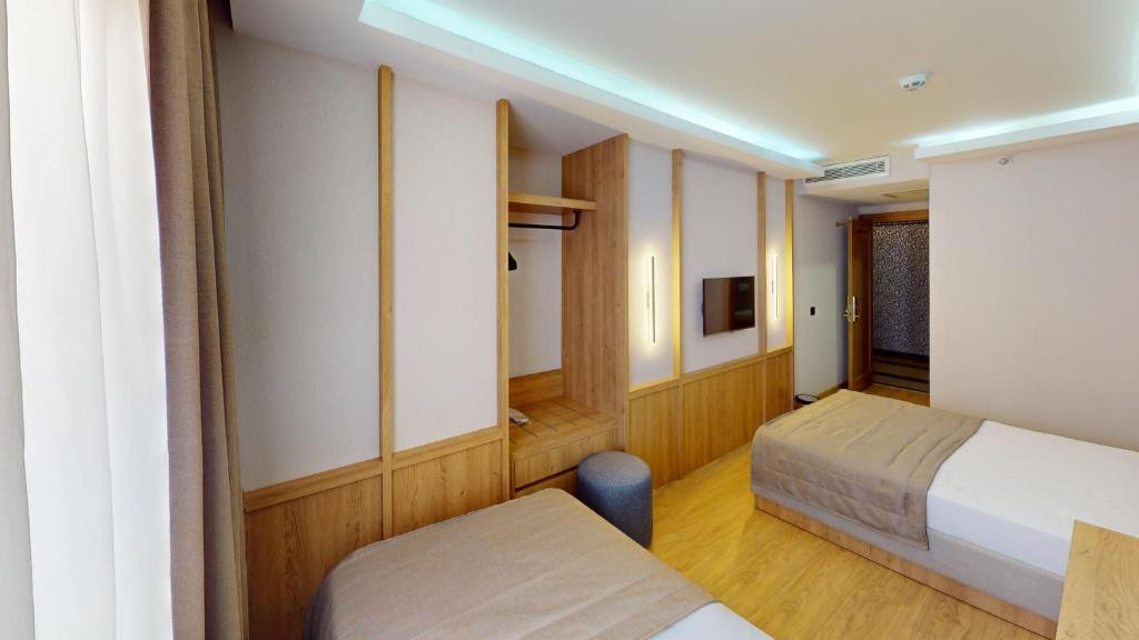 River 3*