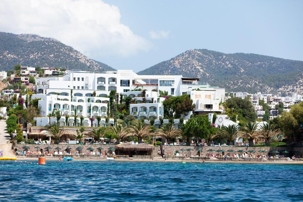 Royal Asarlik Beach & Spa 5*