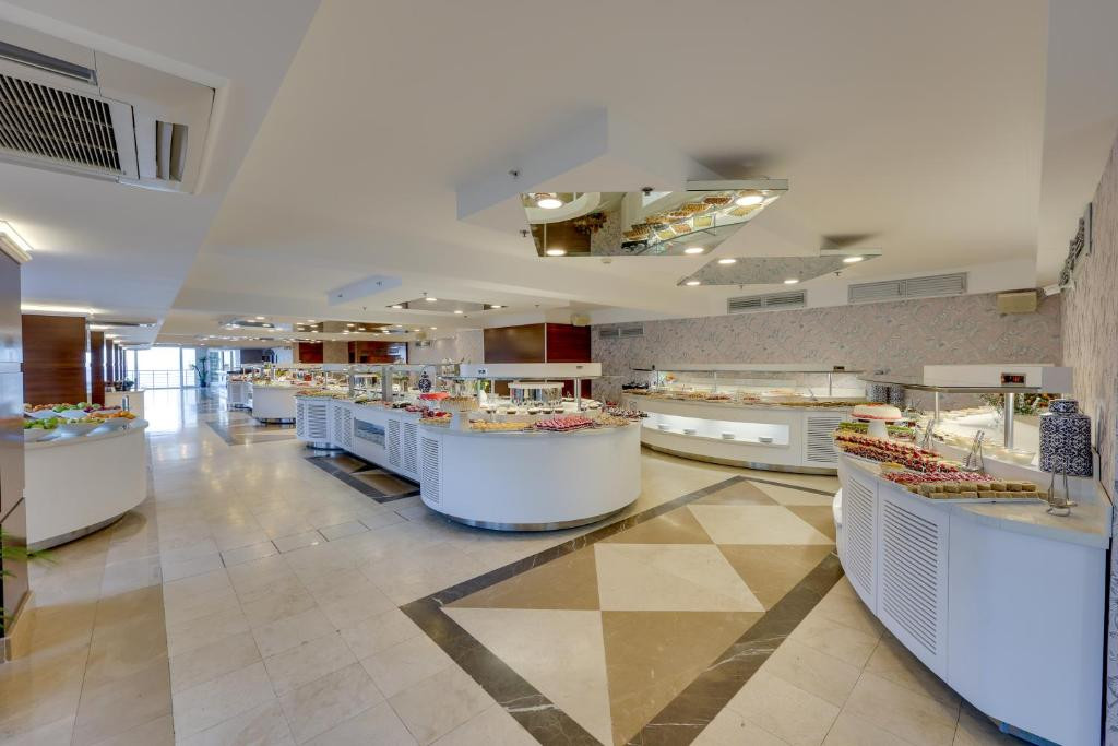 Royal Asarlik Beach & Spa 5*